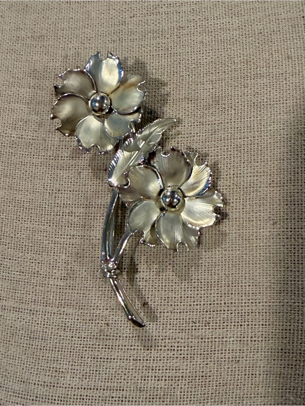 Coro Brooch Pin Two Matte Silver Tone Double Spray Flowers Retro Vintage